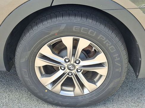 Used 2014 Hyundai Santa Fe Sport AWD/4WD image 30