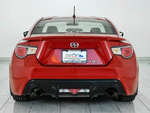 Used 2014 Scion FR-S image 7