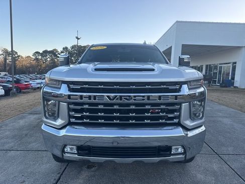 Used 2020 Chevrolet Silverado 2500 LTZ w/ Z71 Off-Road Package image 2
