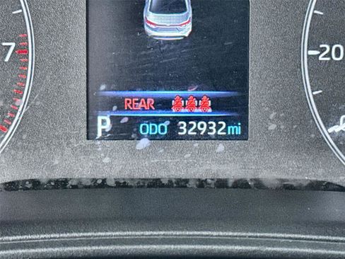 Used 2024 Toyota Corolla LE image 18