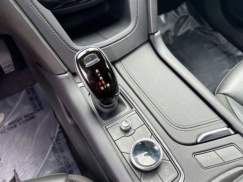 Used 2021 Cadillac XT6 Premium Luxury image 16