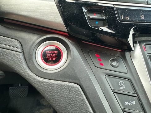 Certified 2025 Honda Odyssey Sport-L image 6