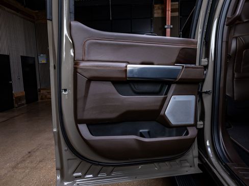 Used 2026 Ford F450 King Ranch w/ Chrome Package image 37