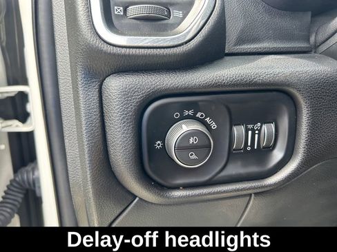 Certified 2024 RAM 3500 Laramie AWD/4WD image 37