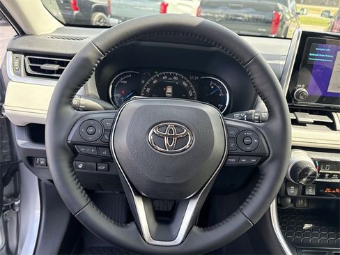 New 2025 Toyota RAV4 XLE w/ Convenience Package image 17
