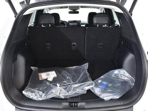 New 2026 Ford Escape SE w/ PHEV Premium Package image 20