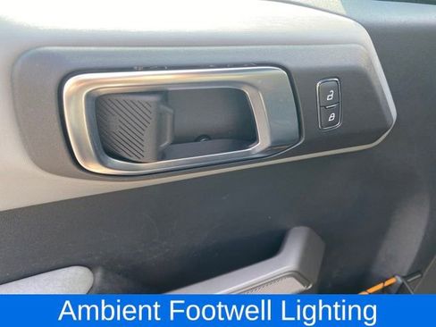 Used 2022 Ford Bronco Badlands image 17