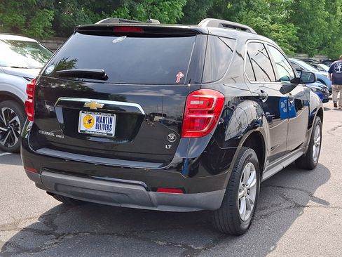 Used 2017 Chevrolet Equinox LT w/ Convenience Package AWD/4WD image 4