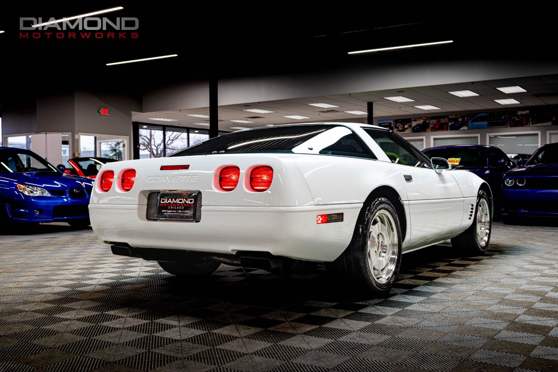 Used 1995 Chevrolet Corvette Coupe RWD image 21