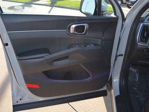 New 2026 Kia Sorento S w/ S Panoramic Sunroof Package image 41