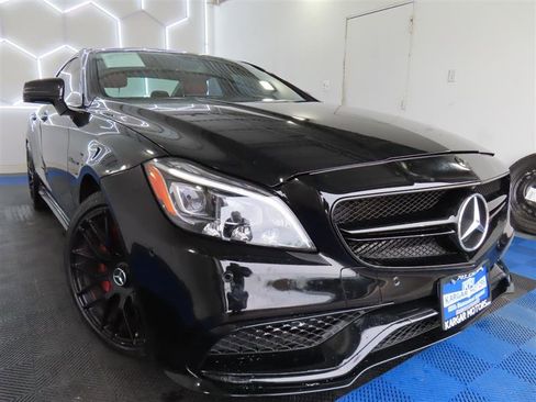 Used 2016 Mercedes-Benz CLS 63 AMG S-Model w/ Premium Package II image 4