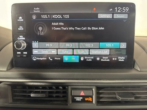 Used 2023 Honda Pilot Elite image 16