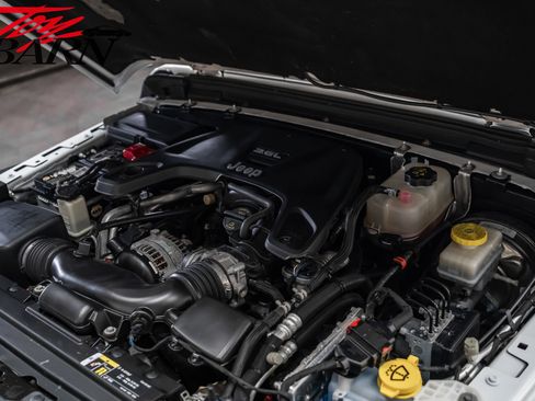 Used 2019 Jeep Wrangler Unlimited Sport S image 48