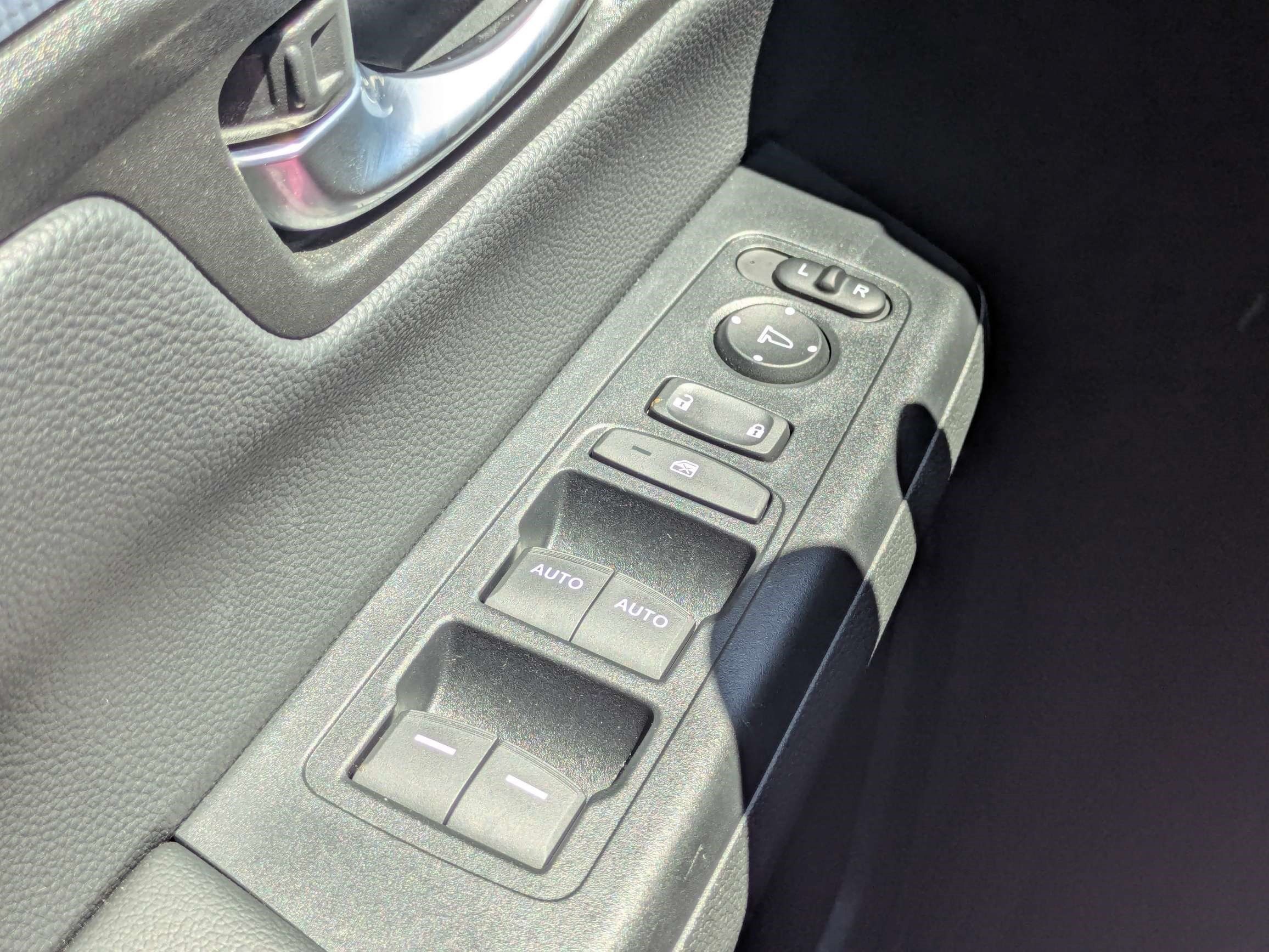 Used 2026 Honda CR-V Sport image 30