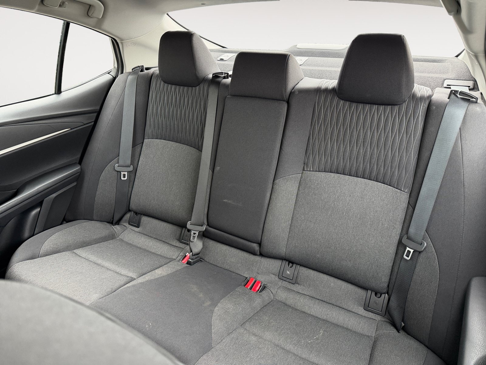 Used 2025 Toyota Camry LE FWD image 13