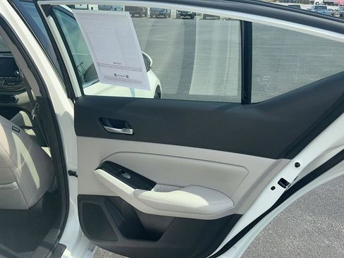 Used 2022 Nissan Altima 2.5 SL image 31