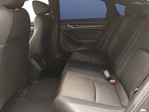Used 2019 Honda Accord Sport image 18
