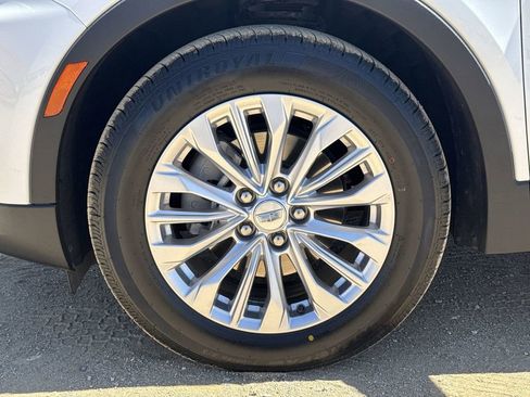 Certified 2024 Cadillac XT4 Luxury w/ Cold Weather Package AWD/4WD image 37
