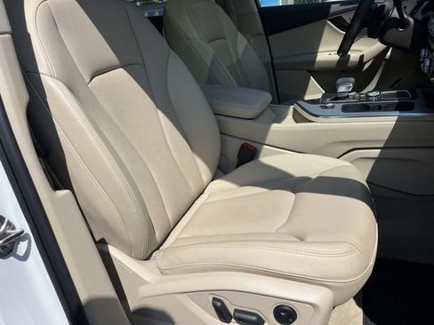 Used 2019 Audi Q7 2.0T Premium Plus AWD/4WD image 31