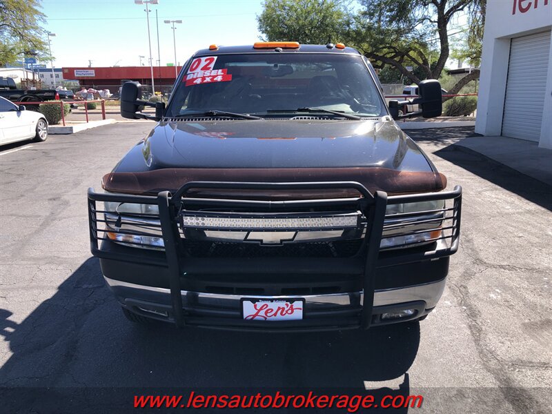 Used 2002 Chevrolet Silverado 3500 LT AWD/4WD image 3