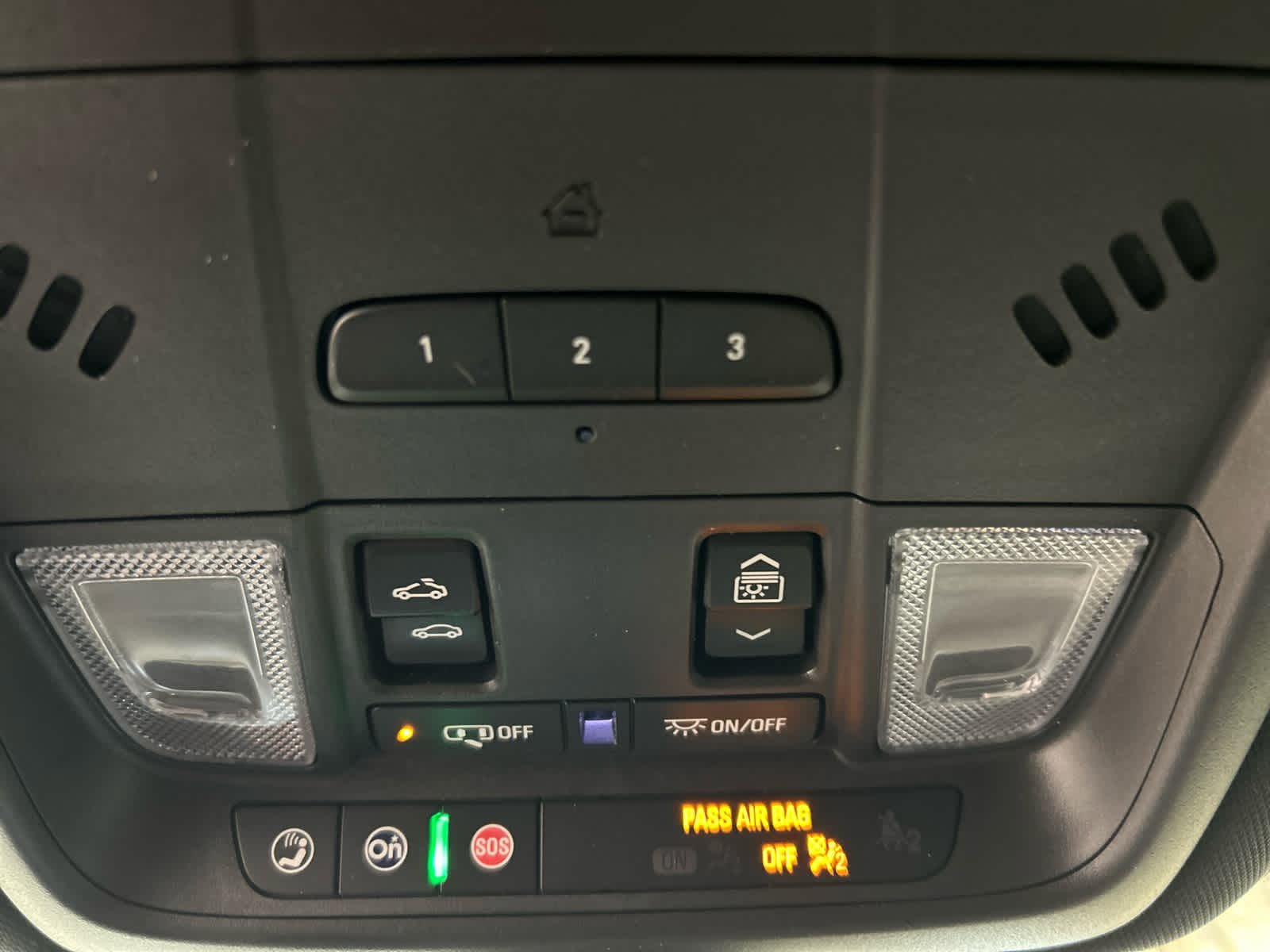 Used 2022 Chevrolet Blazer RS w/ Enhanced Convenience Package AWD/4WD image 6