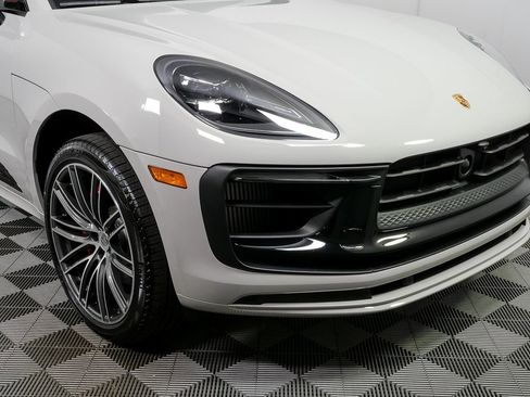 New 2026 Porsche Macan S image 39