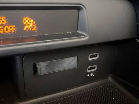 Used 2024 MAZDA MX-5 Miata Sport image 30