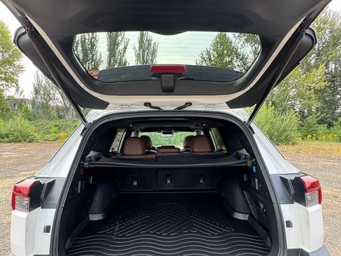 New 2026 Subaru Outback Touring AWD/4WD image 9