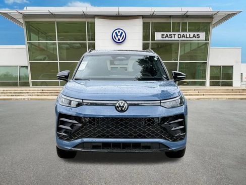New 2026 Volkswagen Tiguan SE R-Line FWD image 5