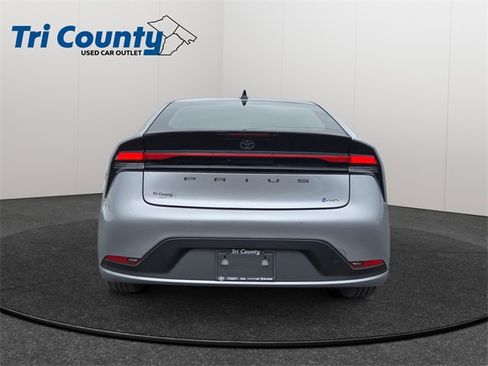 Used 2026 Toyota Prius LE image 7