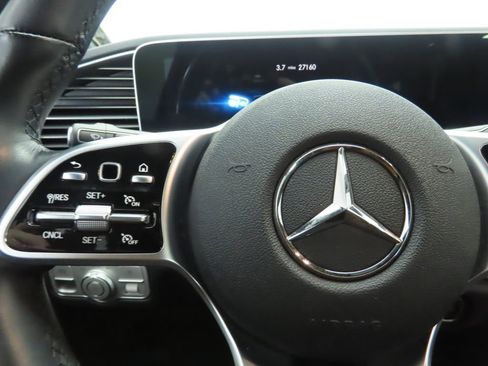 Used 2023 Mercedes-Benz GLE 450 4MATIC image 11