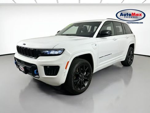 Used 2024 Jeep Grand Cherokee Limited 4xe AWD/4WD image 5
