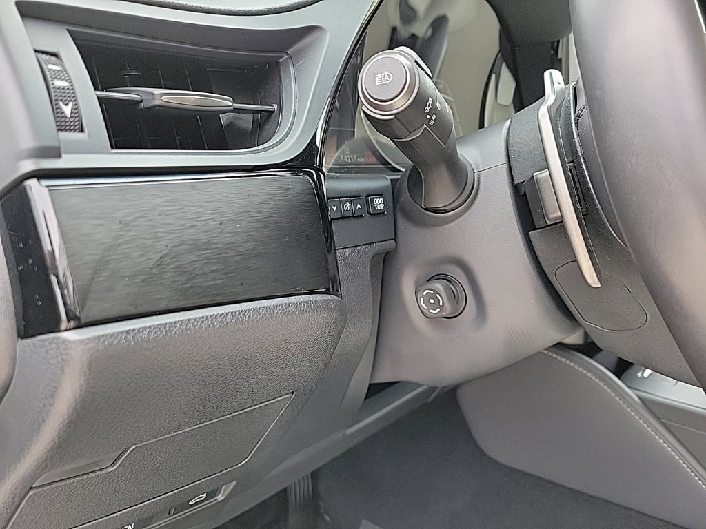 Used 2025 Lexus ES 350 w/ Premium Package FWD image 22