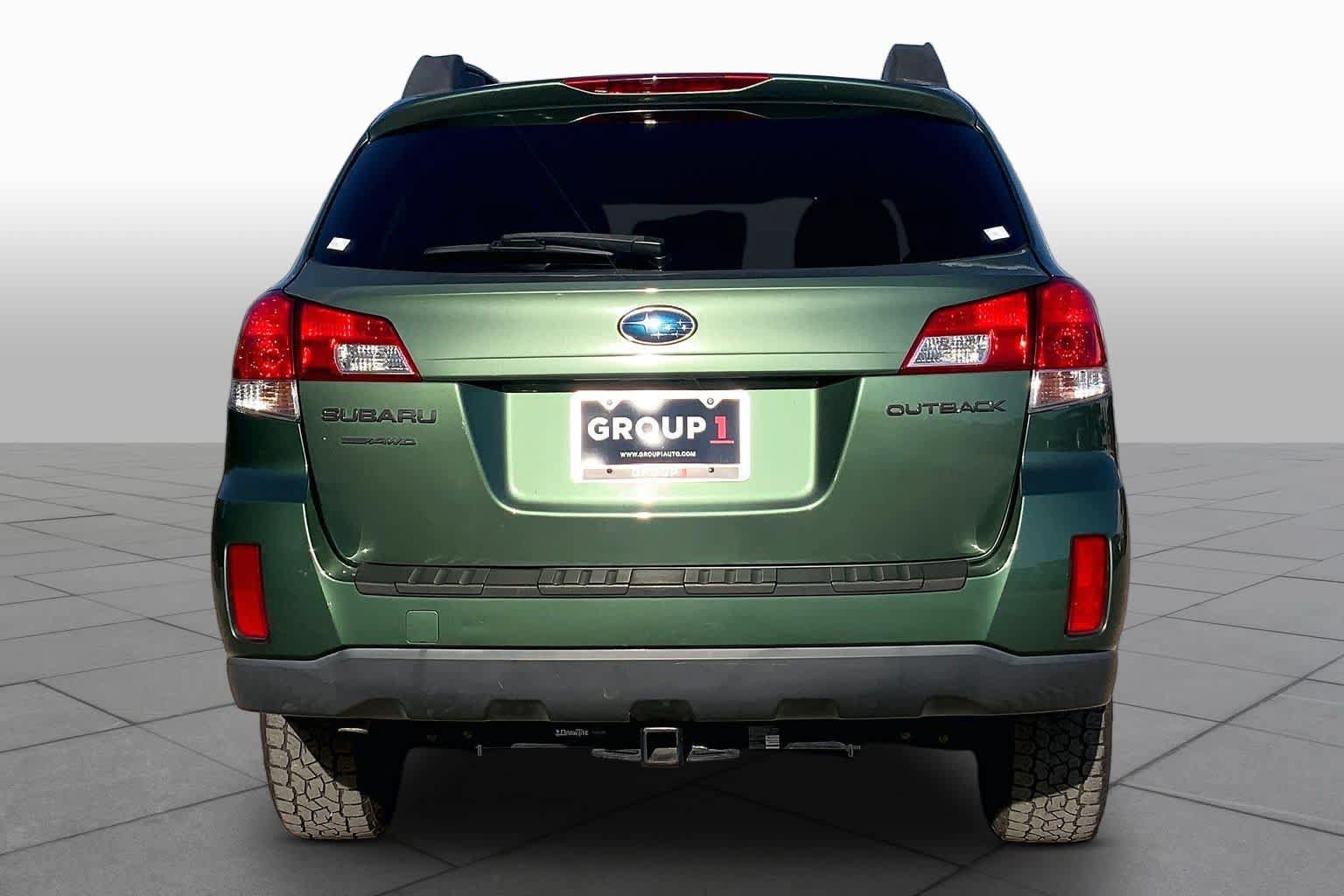 Used 2013 Subaru Outback 2.5i Premium AWD/4WD image 5