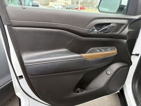 Certified 2019 GMC Acadia SLE w/ Driver Alert Package I image 6