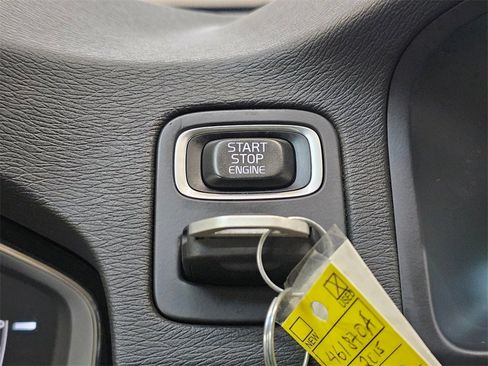 Used 2015 Volvo S80 T6 w/ Climate Package image 35