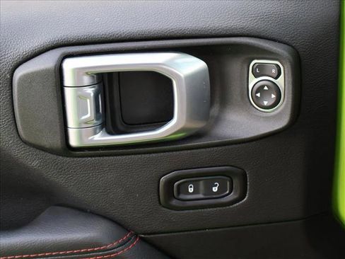 Used 2021 Jeep Wrangler Unlimited Rubicon AWD/4WD image 12
