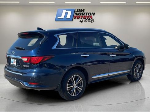 Used 2019 INFINITI QX60 Luxe w/ Essential Package image 5