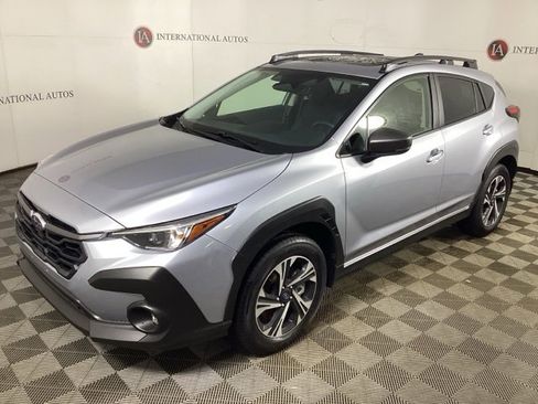 Used 2025 Subaru Crosstrek 2.0i Premium image 1