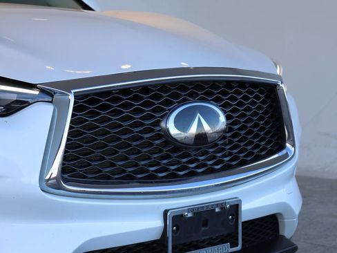 Certified 2023 INFINITI QX50 Luxe image 12