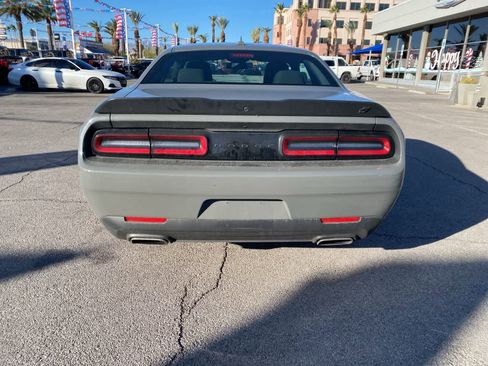 Used 2023 Dodge Challenger SXT w/ Blacktop Package image 8