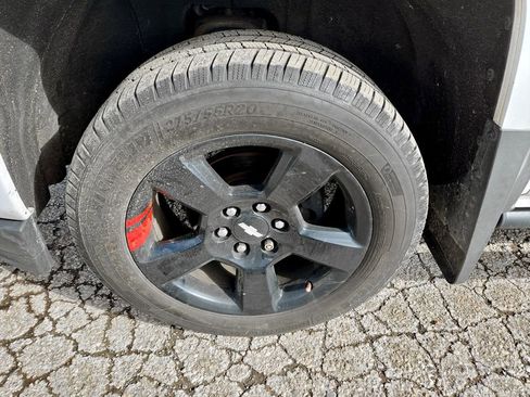 Used 2018 Chevrolet Silverado 1500 LTZ Z71 w/ Redline Edition image 33