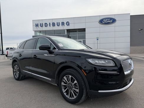 Used 2023 Lincoln Nautilus FWD image 1