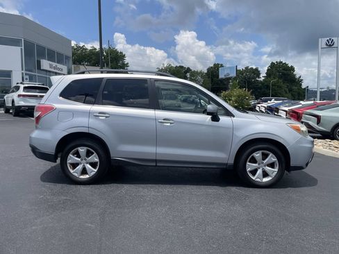 Used 2014 Subaru Forester 2.5i Limited w/ Popular Package #2 AWD/4WD image 4