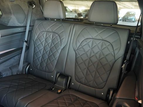 New 2026 BMW X7 xDrive40i w/ M Sport Package image 21