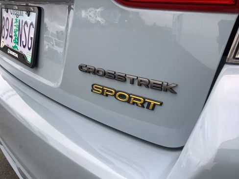 Used 2022 Subaru Crosstrek 2.5i Sport w/ Moonroof Package AWD/4WD image 6