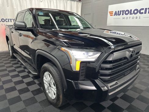 Used 2024 Toyota Tundra SR5 image 3