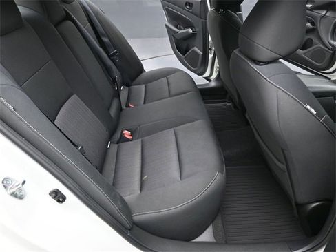 Certified 2023 Nissan Altima 2.5 SV image 29