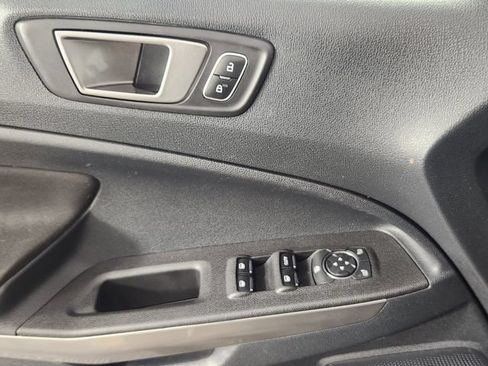 Used 2020 Ford EcoSport SE AWD/4WD image 11