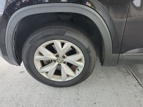 Used 2018 Volkswagen Atlas SE FWD image 8